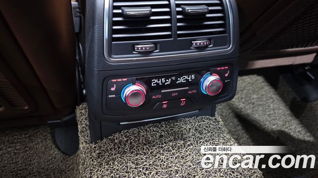 Audi A6 2016 — photo 25