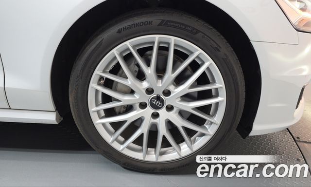 Audi A6 2016 — photo 7
