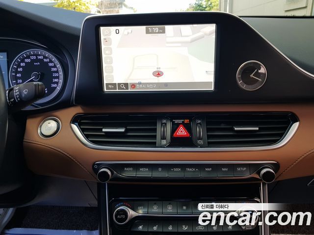 Hyundai Grandeur 2018 — photo 16