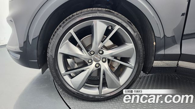 Genesis GV70 2021 — photo 5