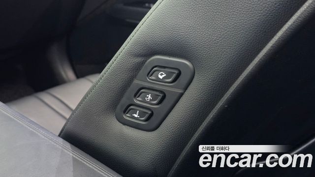 Kia K8 2022 — photo 27
