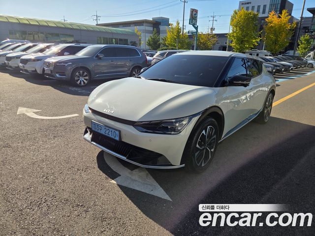 Kia EV6 2023 — photo 2