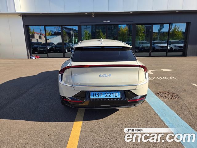 Kia EV6 2023 — photo 3