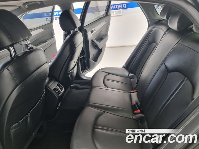 Hyundai Sonata 2019 — photo 11
