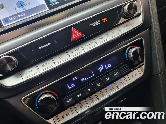 Hyundai Sonata 2019 — photo 16
