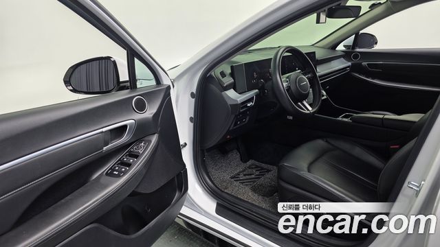 Hyundai Sonata 2025 — photo 17