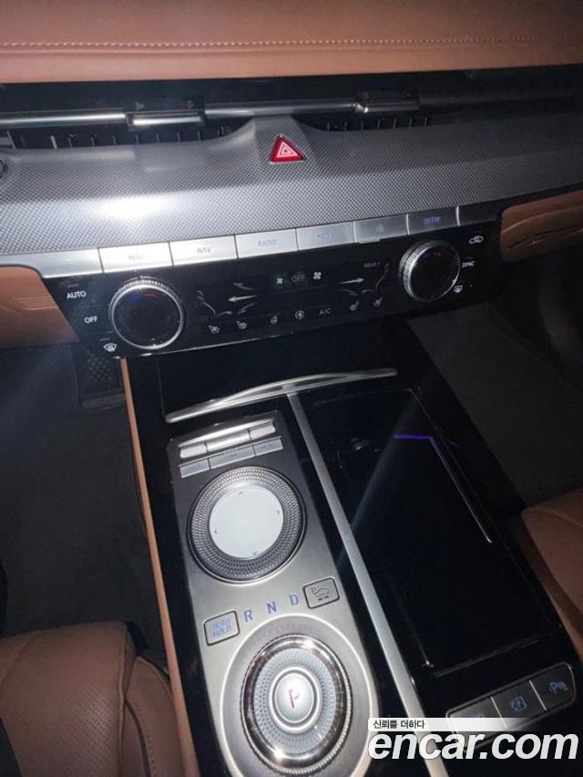 Genesis G80 2021 — photo 9