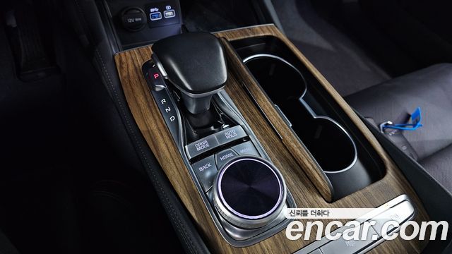 Kia K9 2022 — photo 12
