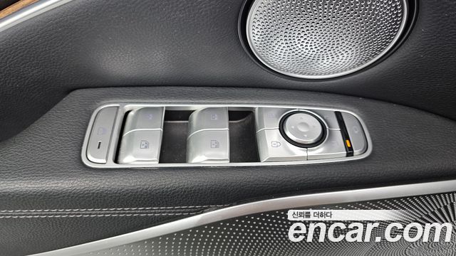 Kia K9 2022 — photo 23