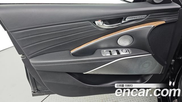 Kia K9 2022 — photo 14
