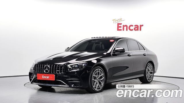 Mercedes-Benz E-Class 2021 — photo 1
