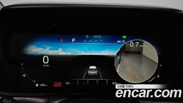 Kia Canival 2021 — photo 11