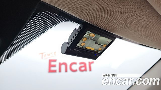 Kia Canival 2021 — photo 27