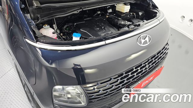 Hyundai Staria 2024 — photo 6