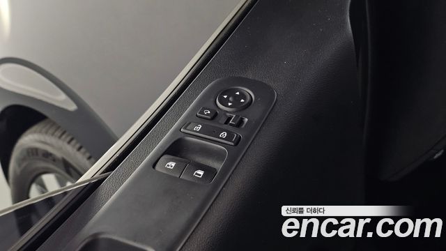Hyundai Staria 2024 — photo 26