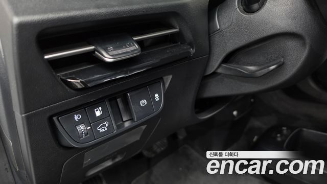 Kia EV6 2022 — photo 25