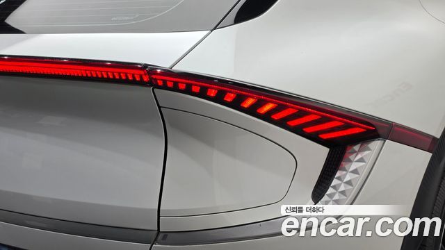 Kia EV6 2022 — photo 9