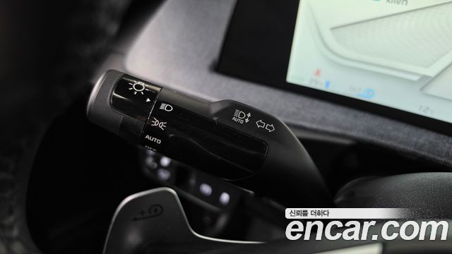 Kia EV6 2022 — photo 28