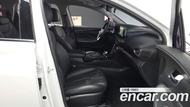 Hyundai Santafe 2020 — photo 17