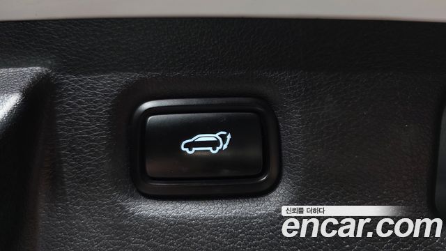 Hyundai Santafe 2020 — photo 31