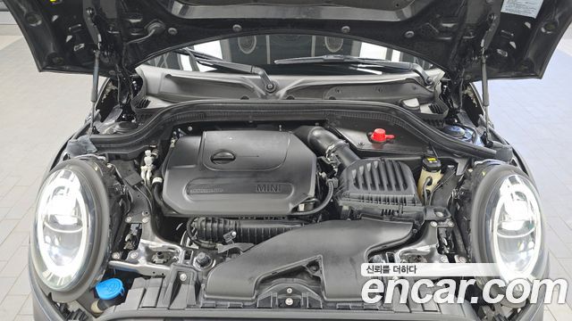 Mini Cooper 2020 — photo 6