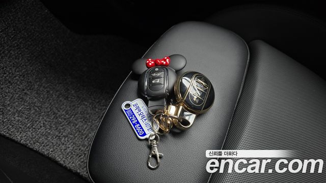 Mini Cooper 2020 — photo 21