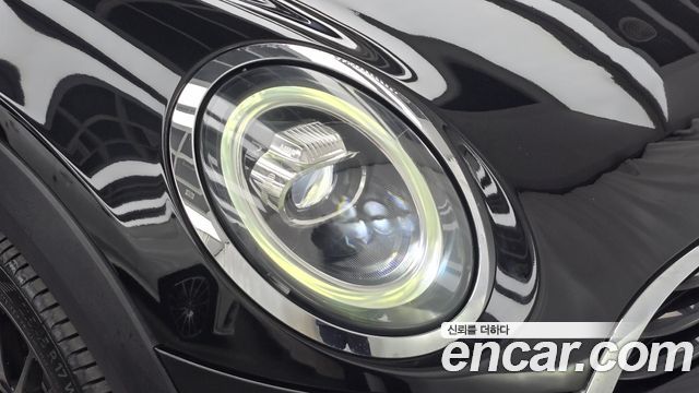 Mini Cooper 2020 — photo 8