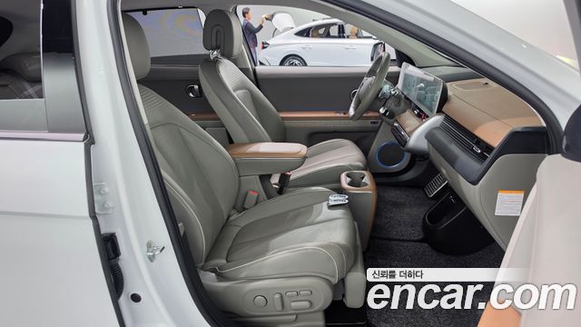 Hyundai Ioniq5 2022 — photo 16