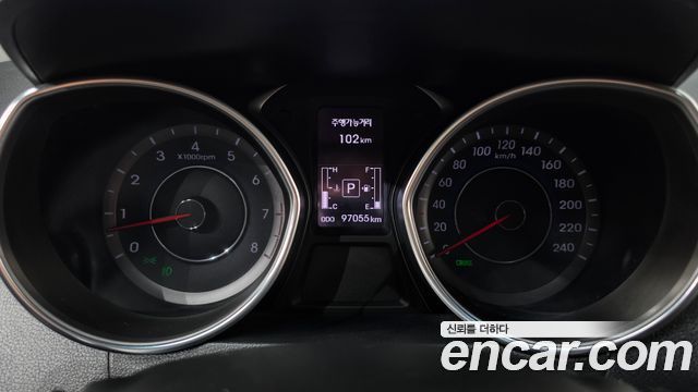 Hyundai AVANTE 2014 — photo 11