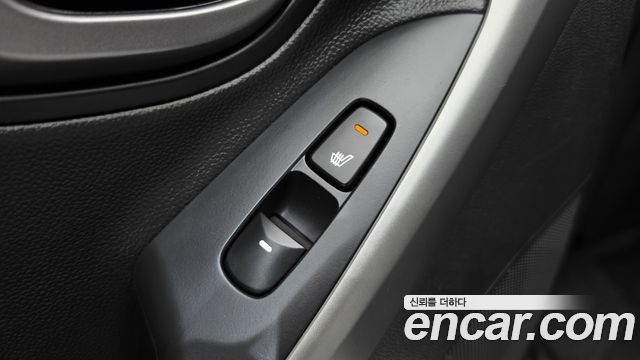 Hyundai AVANTE 2014 — photo 25