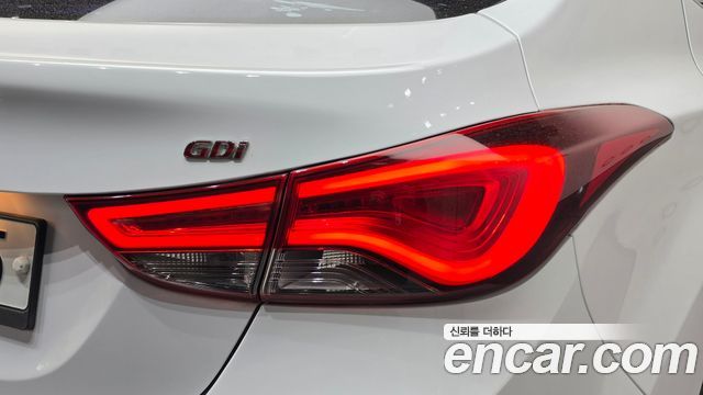 Hyundai AVANTE 2014 — photo 9