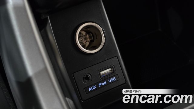 Hyundai AVANTE 2014 — photo 27