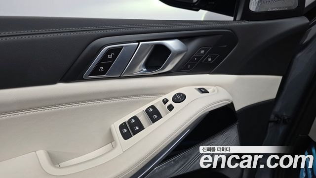 BMW X5 2024 — photo 28