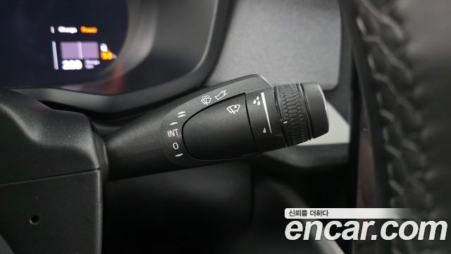 Polestar Polestar 2 2023 — photo 24