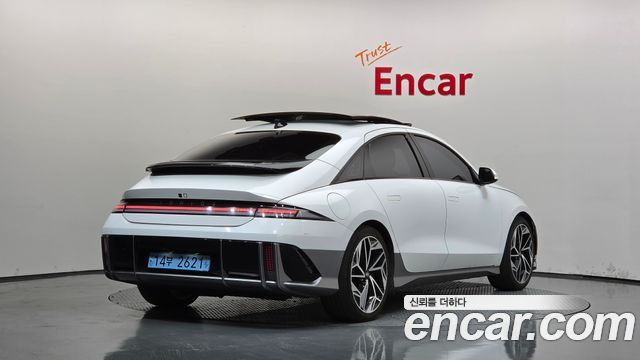 Hyundai Ioniq6 2023 — photo 2