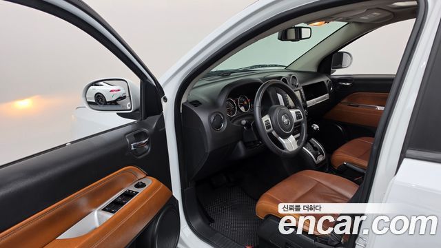 Jeep Compass 2014 — photo 10