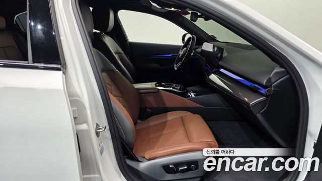 BMW i5 2024 — photo 17