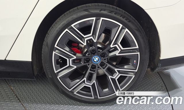 BMW i5 2024 — photo 7