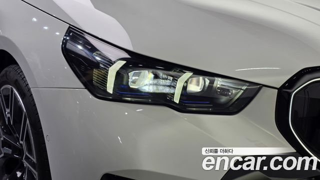 BMW i5 2024 — photo 8