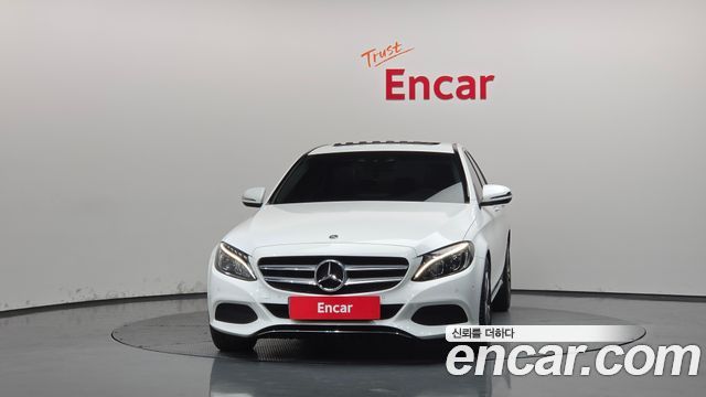 Mercedes-Benz C-Class 2018 — photo 3