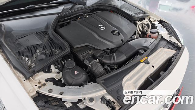 Mercedes-Benz C-Class 2018 — photo 6