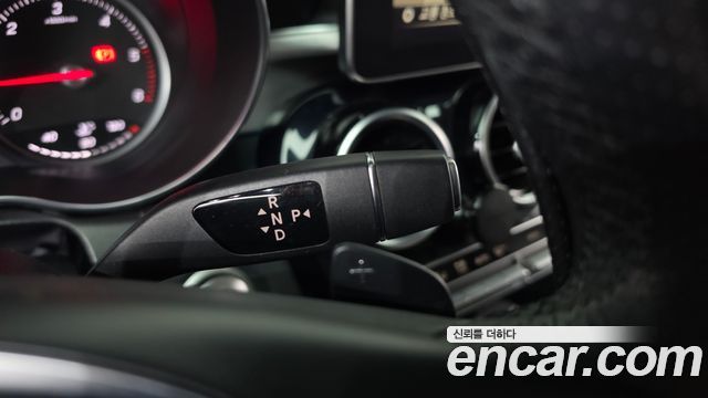 Mercedes-Benz C-Class 2018 — photo 9
