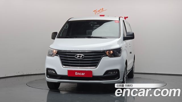 Hyundai Starex 2019 — photo 3