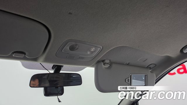 Hyundai Starex 2019 — photo 24