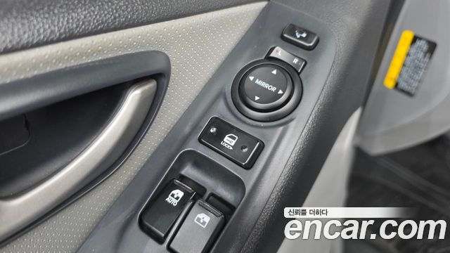 Hyundai Starex 2019 — photo 26