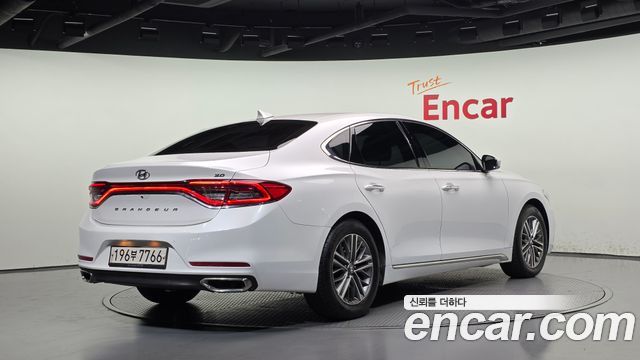 Hyundai Grandeur 2018 — photo 2
