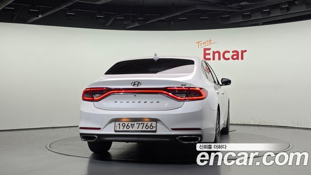 Hyundai Grandeur 2018 — photo 4