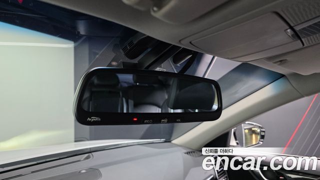Hyundai Grandeur 2018 — photo 19