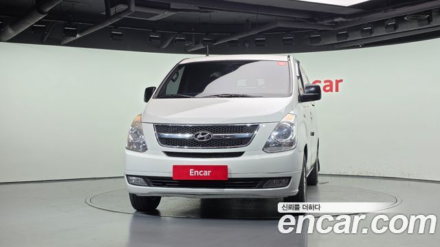 Hyundai Starex 2010 — photo 3