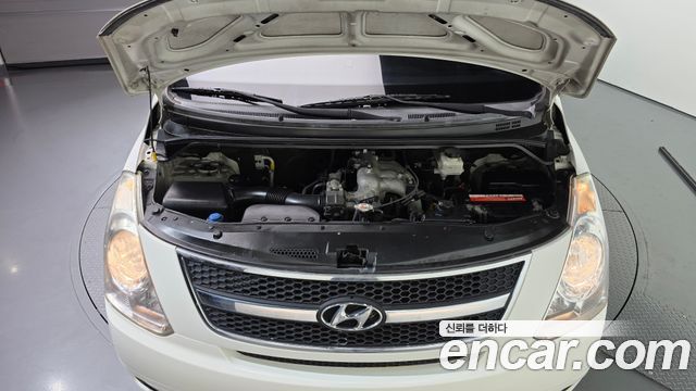 Hyundai Starex 2010 — photo 6